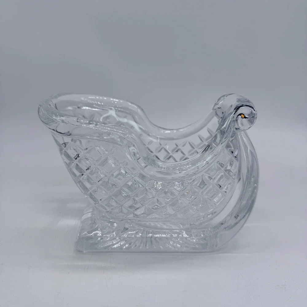 Clear Crystal Glass Christmas Sleigh Dish Diamond Quilted Holiday Candy‎ Bowl